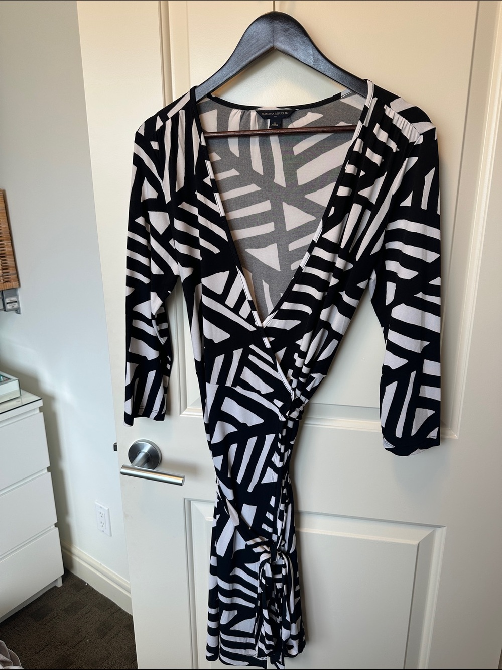 Banana Republic Black and White Geometric Wrap Dress